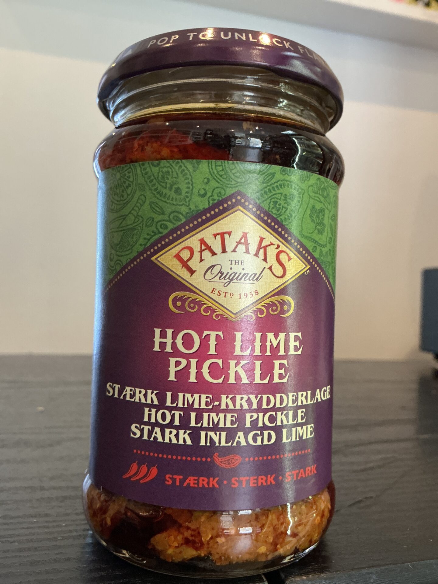 image Patak's Hot Lime Pickle - Image 1