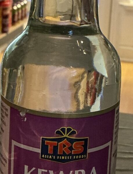 TRS kewra water 190ml